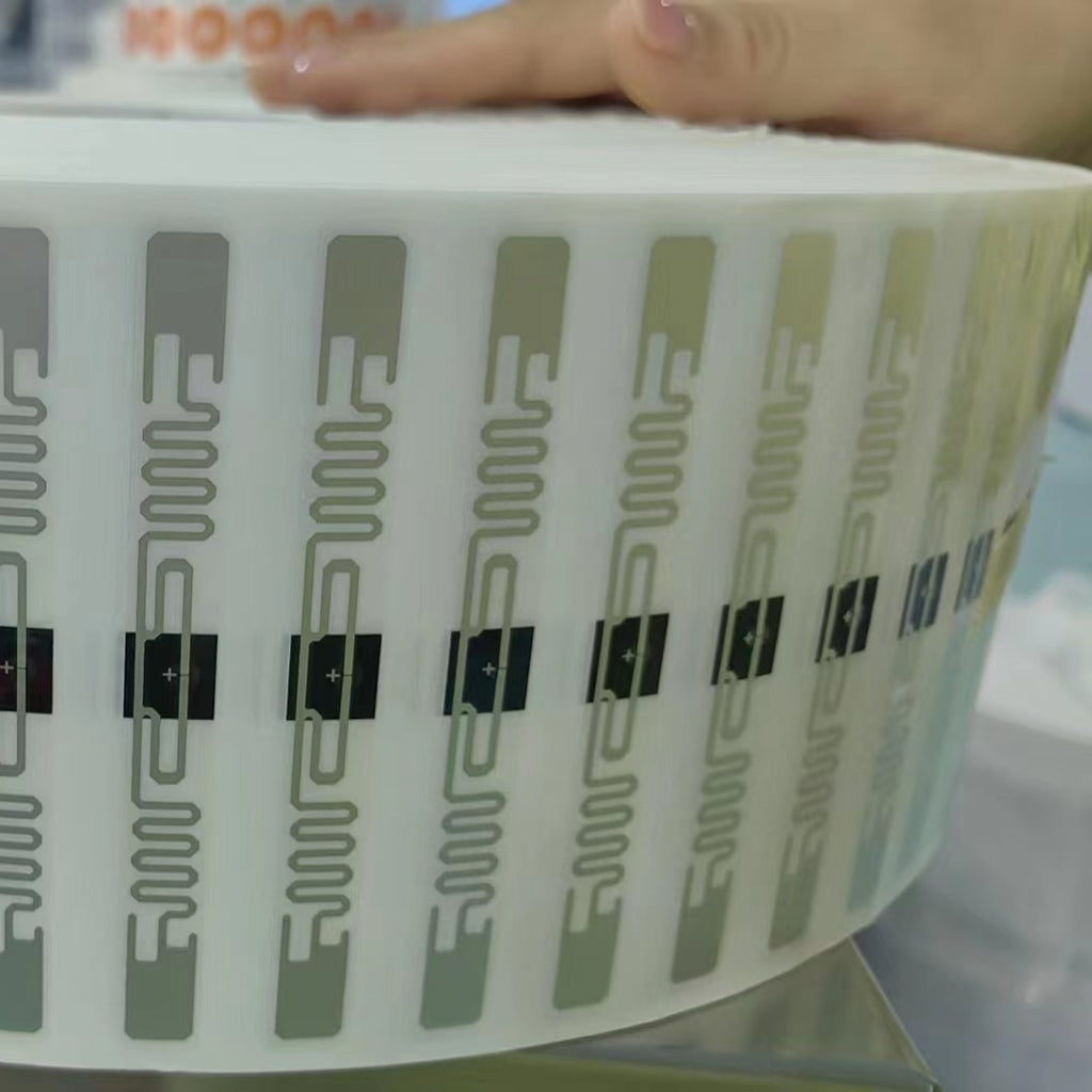 ستيكر UHF RFID مدى طويل حتى 10 متر